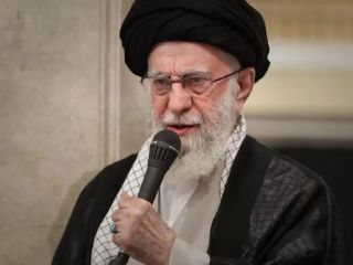 نگاه تهران به پاریس : جمهوری اسلامی در بن‌بست بر نقش فرانسه حساب می‌کند