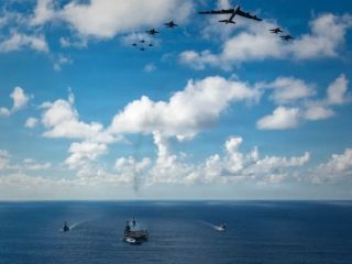 ترامپ دستور بستن حریم هوایی ونزوئلا را صادر کرد