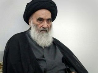 وب‌سایت آیت‌الله سیستانی: پشت سر امام جماعتی که حقوق دولتی می‌گیرد، نماز نخوانید