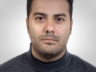 سجاد فتحی برای فیلمبرداری از خانه تخریب شده خود در جنگ ۱۲ روزه به پنج سال حبس محکوم شد