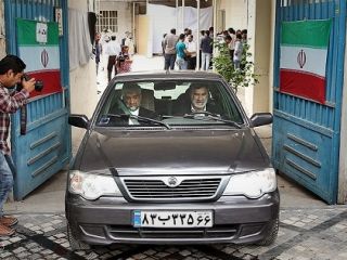 پراید جلیلی با پول دو تا بنز اس پونصد ضدگلوله شده!