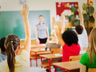 عبرت آموزی از داستان خشک شدن دریاچه ارومیه در ایران یکی از عناوین کتاب جغرافیای کلاس‌ چهارمی‌های استرالیاست