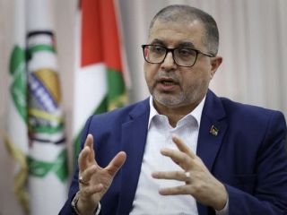 عضو ارشد حماس: آماده‌ایم درباره توقف استفاده از تسلیحات با اسرائیل گفت‌وگو کنیم