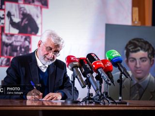 یک دانشجو خطاب به سعید جلیلی: دست‌ها و نفستان آغشته به خون است + ویدیو