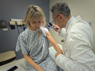 پژوهش جدید؛ تخت‌های برنزه خطر سرطان پوست را سه برابر می‌کنند