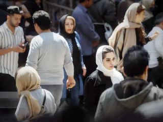 «به مسئولین باید گفت یک مدتی مرض نریزید،سر به سر مردم نگذارید؛ عرش خدا به لرزه نیفتاده که؟