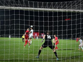 تیم فوتبال هندی به خاطر خودداری از بازی در ایران ۱۰۰ هزار دلار جریمه شد