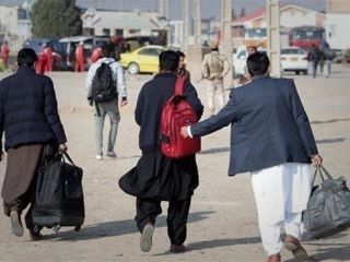 ادعای جنجالی روزنامه جمهوری اسلامی: خیانت ۳۰ درصد از اتباع افغانستان در نبرد ۱۲ روزه با اسرائیل