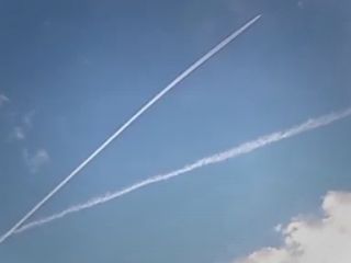 انتشار ویدئوی رد سفید در آسمان ایران خبرساز شد