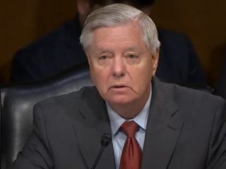 سناتور گراهام: خطر موشک‌های بالستیک جمهوری اسلامی برای اسرائیل هم‌سطح برنامه هسته‌ای است