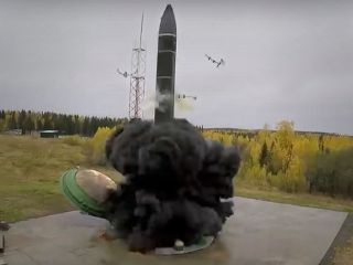 روسیه برای نخستین بار پس از جنگ سرد، موشک‌های فراصوت با قابلیت هسته‌‌ای را خارج از خاک خود مستقر کرد