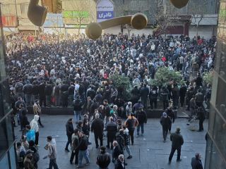 یک عضو مجلس: اعتراضات بازار با شرایط سال ۹۶ متفاوت است، امیدوارم فضا بیشتر از این ملتهب نشود