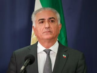 شاهزاده رضا پهلوی: درود به بازاری‌ها و مردمی که خیابان را به دست گرفته‌اند