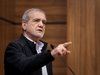 هشدار پزشکیان به ترامپ درباره احتمال حمله به ایران؛ روسیه خواستار خویشتنداری شد