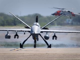 «نخستین حمله آمریکا در خاک ونزوئلا»؛ سی‌ان‌ان: پهپاد سیا یک اسکله را هدف قرار داد