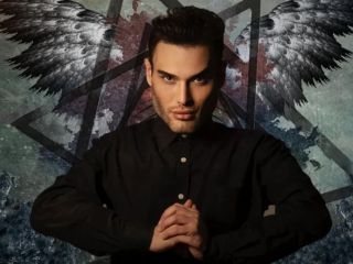 پیش‌گویی‌های ترسناک نوستراداموس زنده برای سال ۲۰۲۶؛ جهان باید برای بحران و جنگ آماده شود!