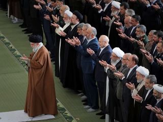 «نظامی که دیگر کار نمی‌کند اما هنوز دکمه‌‌اش را نزده‌اند»؛ آیا ۲۰۲۶ سال سقوط جمهوری اسلامی است؟