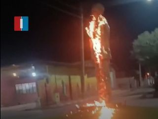 به آتش کشیدن مجسمه قاسم سلیمانی در لالی خوزستان؛ شلیک مستقیم در همدان