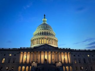 حمایت‌ها در کنگره آمریکا از هشدار تازه ترامپ به جمهوری اسلامی؛ قانون‌گذاران از مردم ایران پشتیبانی کردند