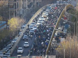 جمهوری اسلامی در سراشیبی افول؛ اعتراضات فراتر از یک موج گذرا