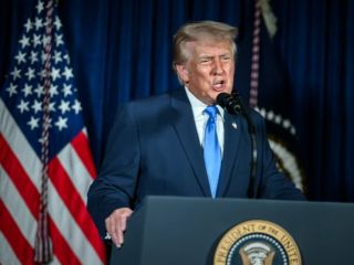 ترامپ: اگر جمهوری اسلامی مثل گذشته مردم را بکشد، از آمریکا ضربه سختی می‌خورد+ ویدیو