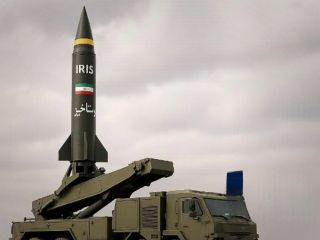 سایت والانیوز: ایران درپی تامین اجزای موشک بالستیک است و تهدیدهای ترامپ اتفاقی نیست