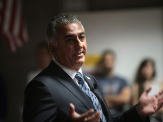 مقاله یک سایت داخل ایران در مورد تابعیت شاهزاده رضا پهلوی