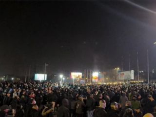 وزارت خارجه آمریکا: قطع کردن اینترنت و سرکوب، صدای مردم ایران را خاموش نمی‌کند؛ ما در همبستگی با شما ایستاده‌ایم