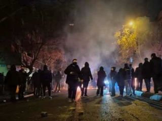 تداوم اعتراضات سراسری در ایران به‌رغم دهها کشته + ویدیوهای جدید