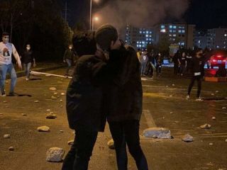 تلخ و شیرین اعتراضات مردم ایران در دنیای مجازی