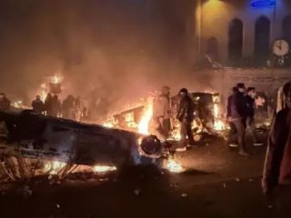 وال‌استریت ژورنال از واکنش صریح خیابان‌های ایران به فراخوان شاهزاده رضا پهلوی گزارش می‌دهد