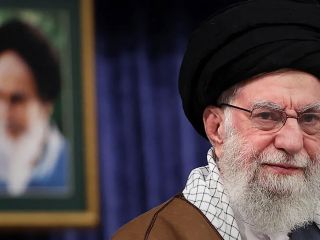 تلگراف: آماده‌باش خامنه‌ای به سپاه بالاتر از سطح جنگ با اسراییل است