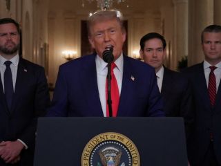 «ترامپ سه‌شنبه گزینه‌های آمریکا درباره اعتراضات ایران را بررسی می‌کند»