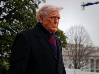 ترامپ: ارتش در حال بررسی گزینه‌های برخورد با ایران است