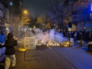 معماری فریب؛ سیستم پروپاگاندای جمهوری اسلامی چگونه کار می‌کند؟