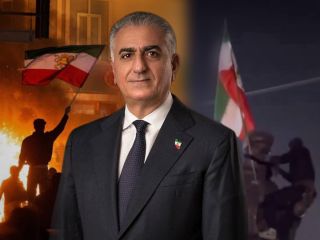 شاهزاده رضا پهلوی: متخصصان با هدف گرفتن زیرساخت اطلاعاتی حکومت، ارتباط مردم را با جهان برقرار کنند