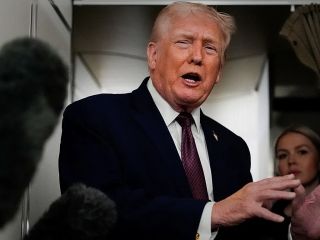 اقدام نظامی یا مذاکره؟ وال‌استریت ژورنال: ترامپ به حمله به ایران تمایل دارد