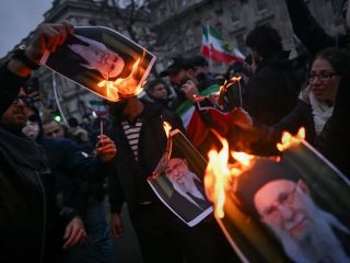 بی‌طرفی؛ اسطوره‌ای اخلاقی برای پوشاندن همدستی