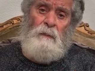 بهروز وثوقی: خون بی گناهان هنوز بر خاک وطن گرم است + ویدیو