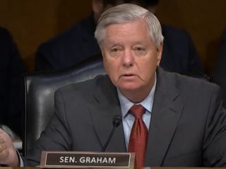 سناتور لیندزی گراهام: رهبر آینده ایران را مردم ایران انتخاب خواهند کرد