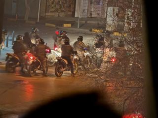 روایت مخاطبان از حکومت نظامی؛ ایست‌وبازرسی‌های سپاه گوشی‌های مردم را چک می‌کند