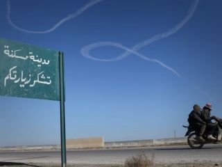 احمد الشرع، رئیس‌جمهور سوریه، زبان کردی را یک «زبان ملی» و نوروز را «تعطیل رسمی» اعلام کرد