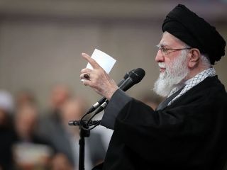 رهبر ایران ضمن «مجرم» خواندن ترامپ گفت دسته‌ای از معترضان عامل «کشته شدن هزاران نفر» هستند