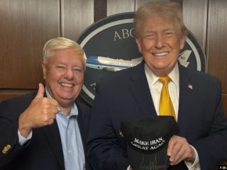 لیندزی گراهام: مانند رئیس جمهور ترامپ در کنار معترضان ایرانی و علیه آیت‌الله می‌ایستم