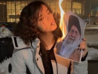 آینده رهبر جمهوری اسلامی ایران چه خواهد شد؟