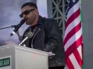 شاهین نجفی: اگر کسی صحبت از دموکراسی کرد فقط جاوید شاه + ویدیو