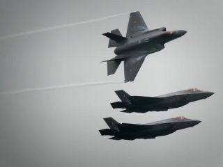 سایه جنگ بر سر تهران؛ «بحث درباره گزینه‌های نظامی علیه ایران تشدید شده است»