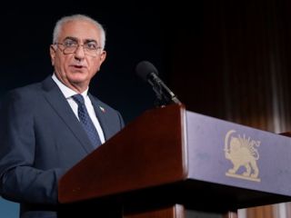 رضا پهلوی خواستار اقدام نظامی آمریکا علیه جمهوری اسلامی و به‌ویژه سپاه پاسداران شد