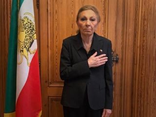 ابراز همدردی شهبانو فرح پهلوی با بازماندگان جان‌باختگان اعتراضات ایران