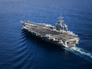 در «ناوگان عظیم» ترامپ که به‌ سوی ایران در حرکت است، چه می‌گذرد؟